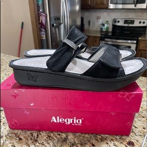 Alegria Karmen Sandal black wavy size 42 with box womens 10